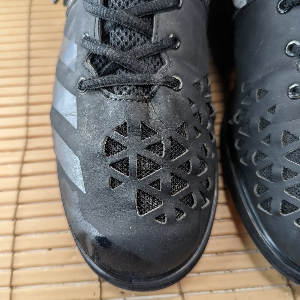 Adidas Powerlift 5 weightlifting shoes. Men's sz 12.VERSATILE WEIGHTLIFTING SH